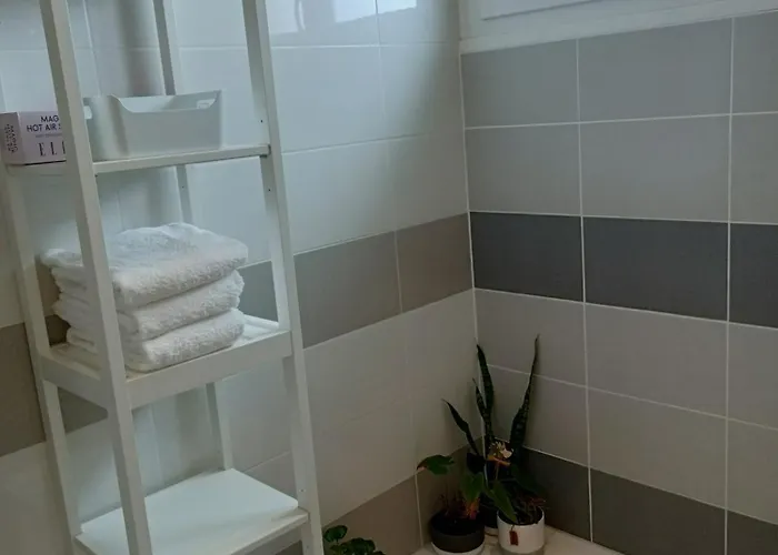 Semesterbostad Maison Avec Jardin